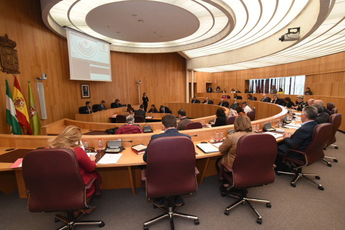 Diputación invierte más de 1,8 millones de euros en el Plan provincial de Carreteras 2018